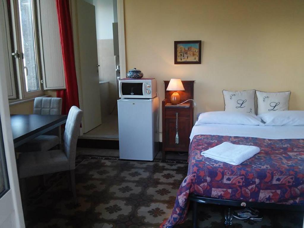 Casa Lanfranchi Bed & Breakfast ตาออร์มินา ห้อง รูปภาพ