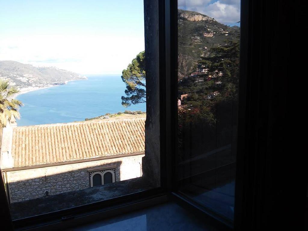 Casa Lanfranchi Bed & Breakfast ตาออร์มินา ห้อง รูปภาพ