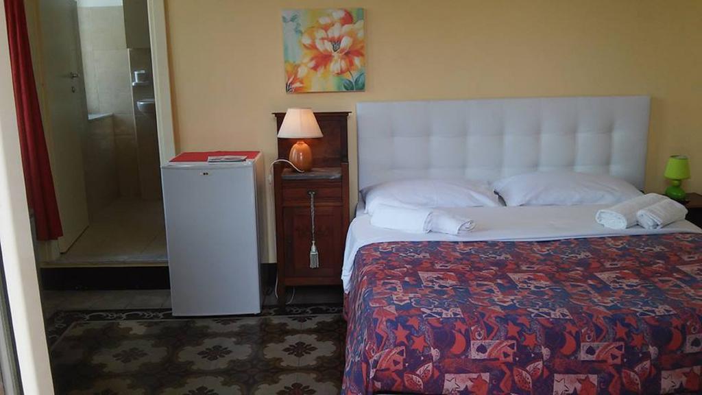 Casa Lanfranchi Bed & Breakfast ตาออร์มินา ภายนอก รูปภาพ