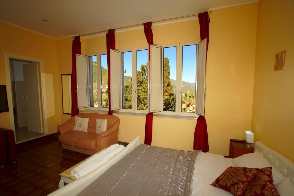 Casa Lanfranchi Bed & Breakfast ตาออร์มินา ภายนอก รูปภาพ