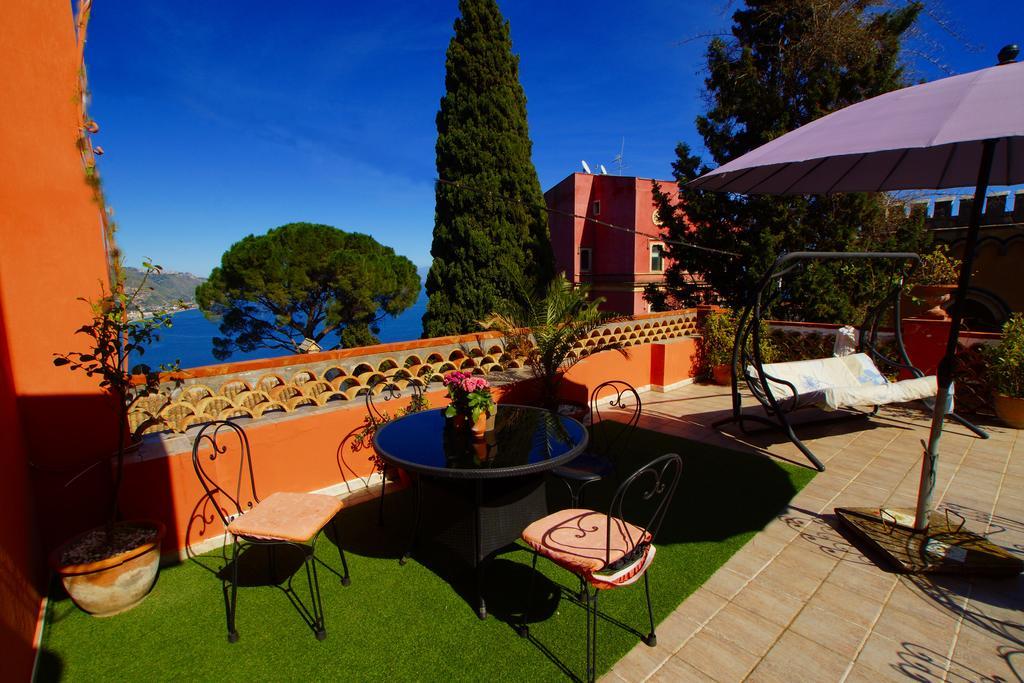 Casa Lanfranchi Bed & Breakfast ตาออร์มินา ภายนอก รูปภาพ
