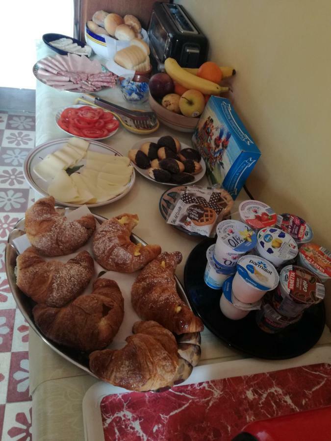 Casa Lanfranchi Bed & Breakfast ตาออร์มินา ภายนอก รูปภาพ